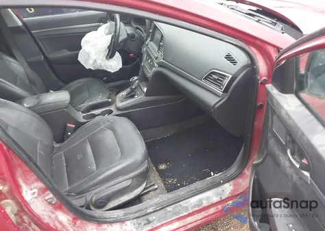 2017 Hyundai Elantra Limited из США, поврежденный, VIN KMHD84LF8HU060951